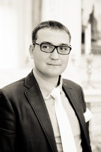 Антон Митрофанов