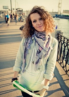 Анна Забродина