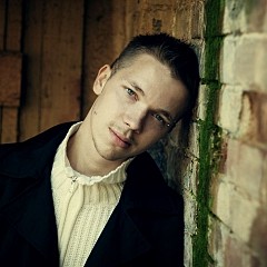 Антон Есенин