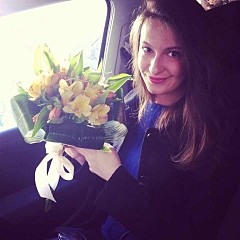 Яна Сахарова