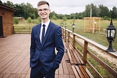 Максим Бутусов