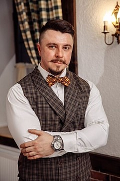 Олег Дякин