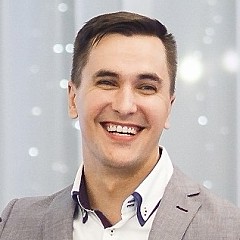 Сергей Захаров