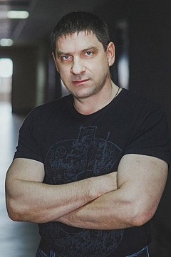 Николай Земледельцев