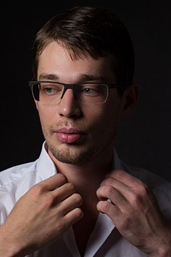 Евгений Уваров