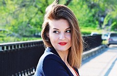 Анна Ушакова