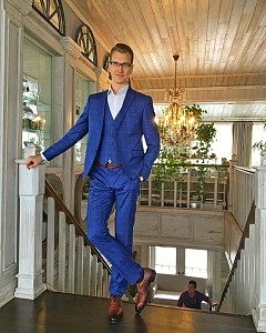 Дмитрий Кузнецов
