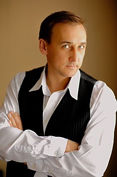 Владимир Яковлев