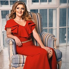 Илона Сазонова