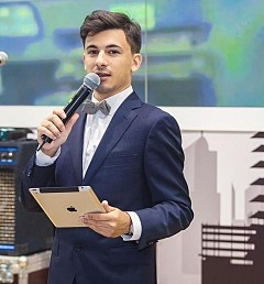 Алексей Марков