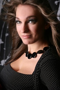 Анна Власова