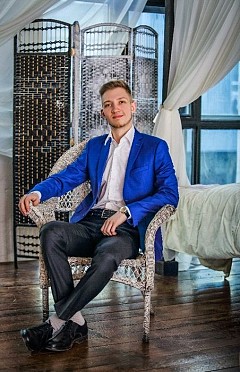 Дмитрий Майер