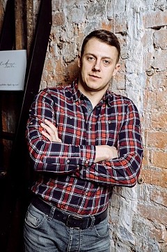 Артём Фролов