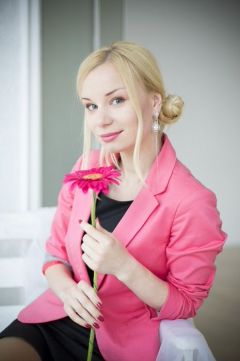 Надежда Ушакова