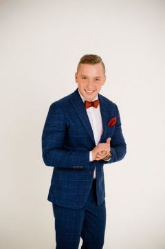 Сергей Канахин