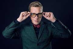 Илья Хомутов