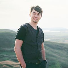 Артем Латышев