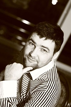 Андрей Разгуляев