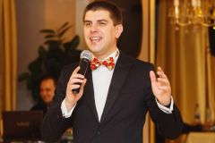 Артем Островский