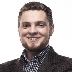Сергей Шарапов