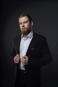 Евгений Клецов