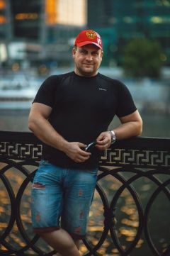 Борис Бушмин