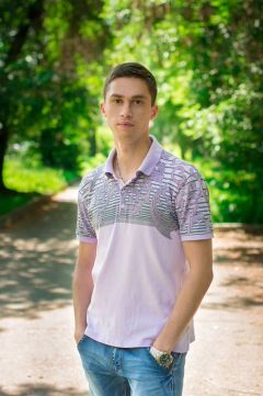 Константин Князев