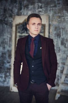 Александр Соломин