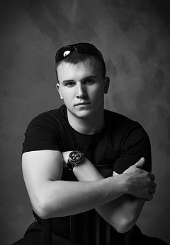 Максим Колесов
