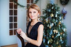 Алена Крис