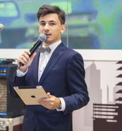 Алексей Марков