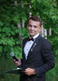 Сергей Канов